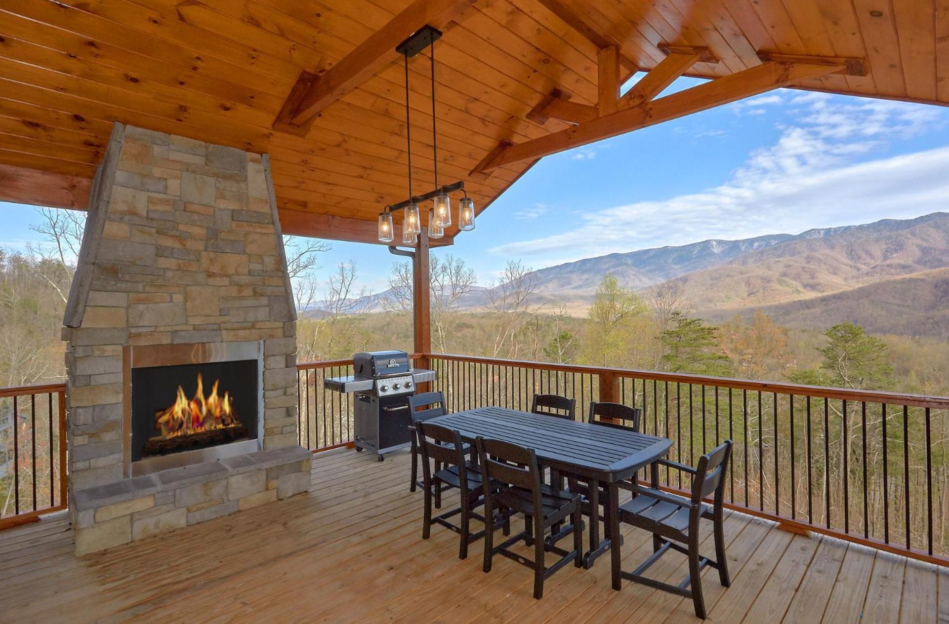 Misty Mountain Adventure Lodge Gatlinburg Ngoại thất bức ảnh