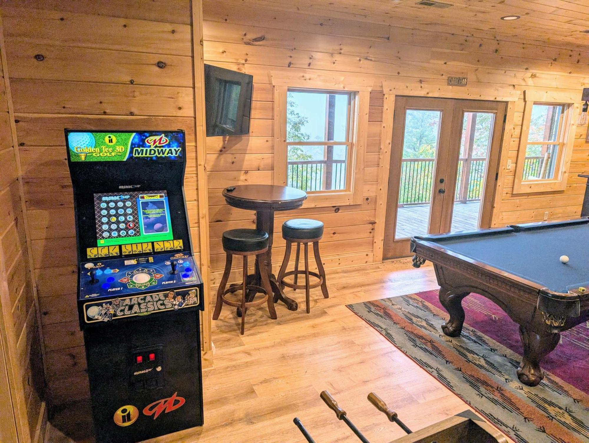 Misty Mountain Adventure Lodge Gatlinburg Ngoại thất bức ảnh