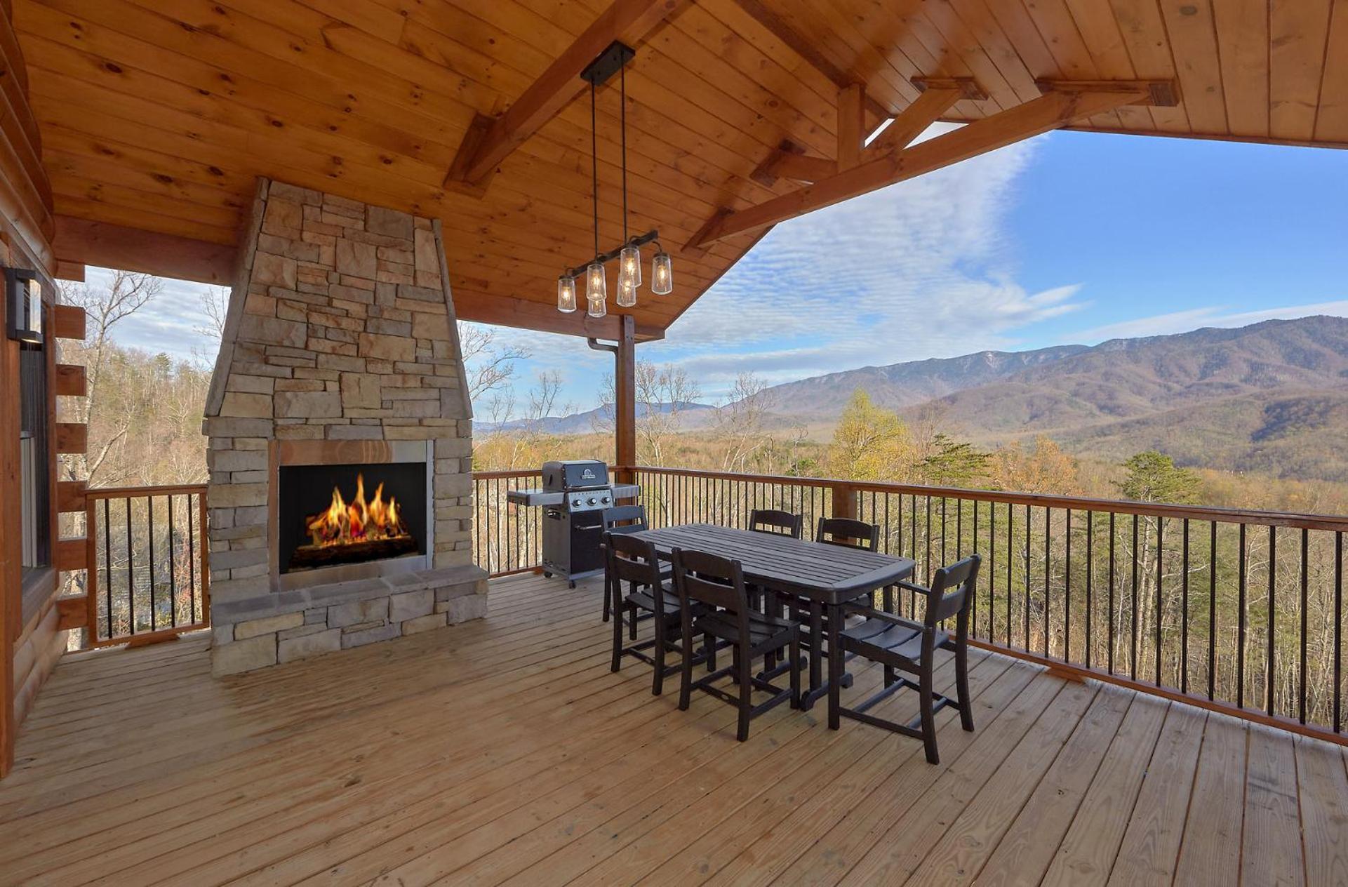 Misty Mountain Adventure Lodge Gatlinburg Ngoại thất bức ảnh